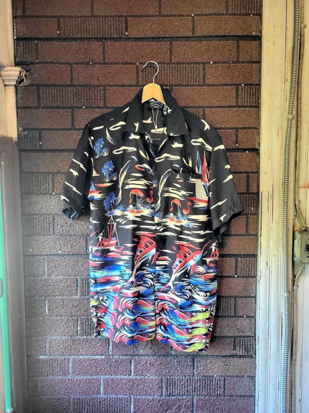 Pacific & Co Tropical Print Short Sleeve Shirt